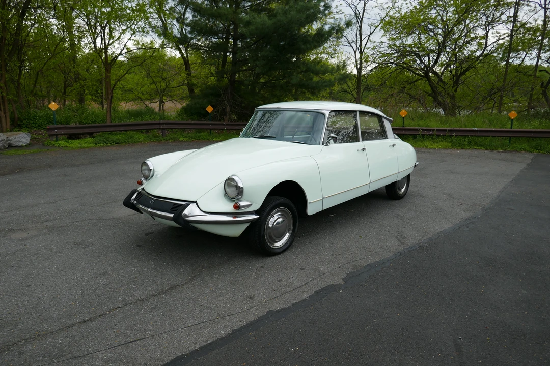 1967 Citroen DS19 - Image 3 of 30