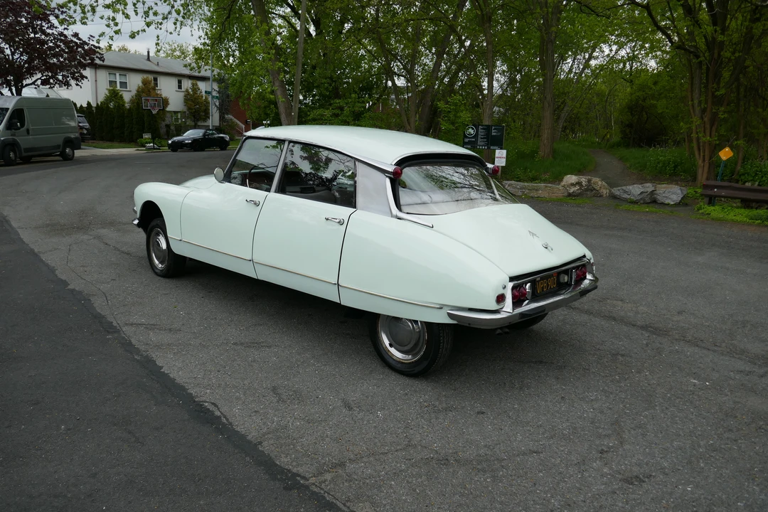 1967 Citroen DS19 - Image 5 of 30