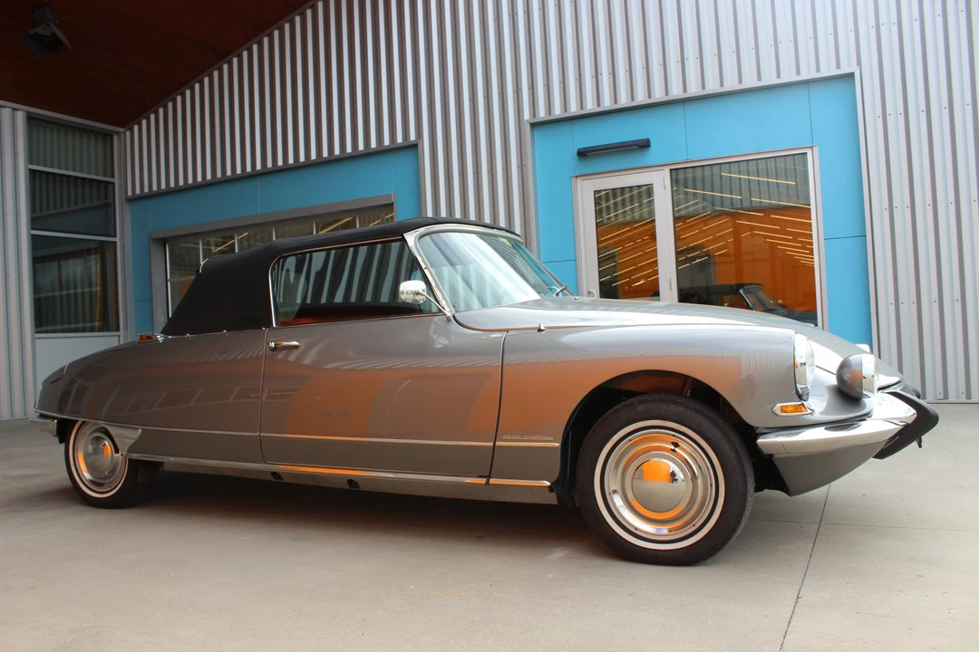1967 Citroen DS19 - Image 31 of 31