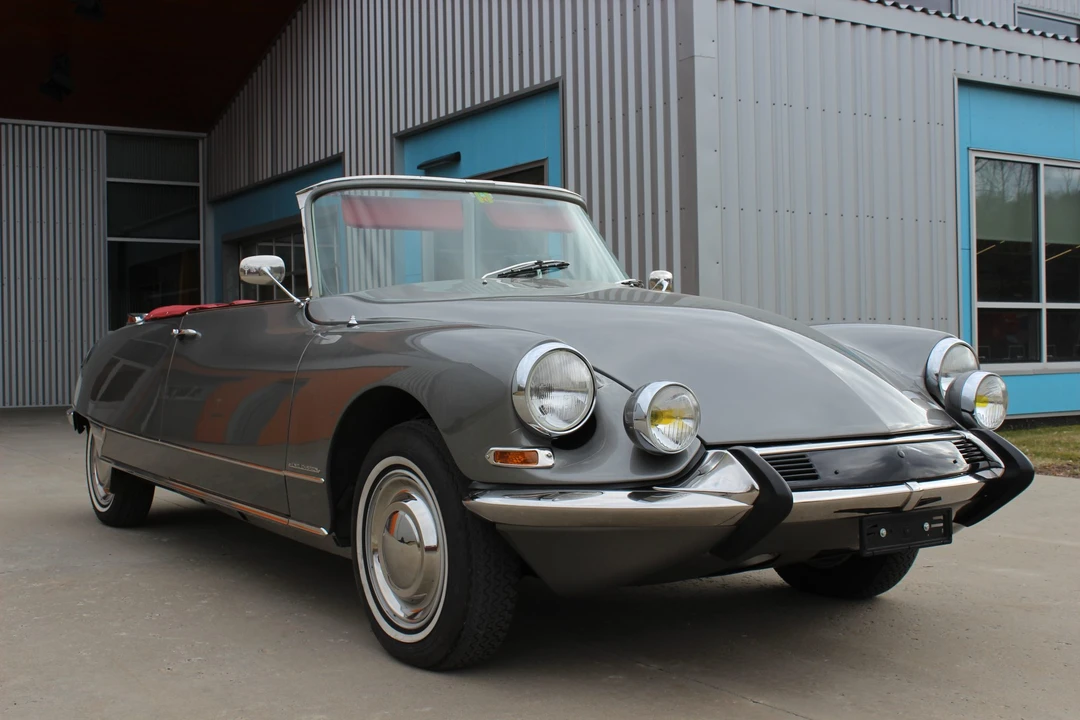 1967 Citroen DS19 - Image 14 of 31