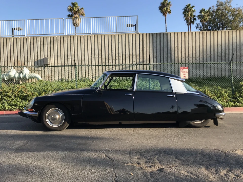 1967 Citroen DS19 - Image 4 of 31
