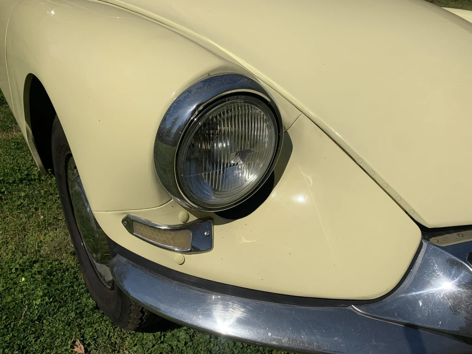 1967 Citroen DS21 - Image 16 of 31