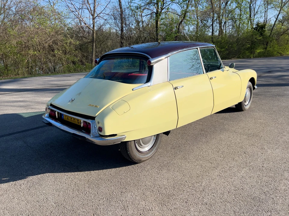 1967 Citroen DS21 - Image 5 of 31