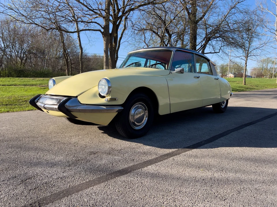 1967 Citroen DS21 - Image 2 of 31