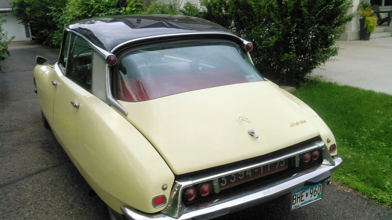 1967 Citroen DS21 - Image 25 of 31