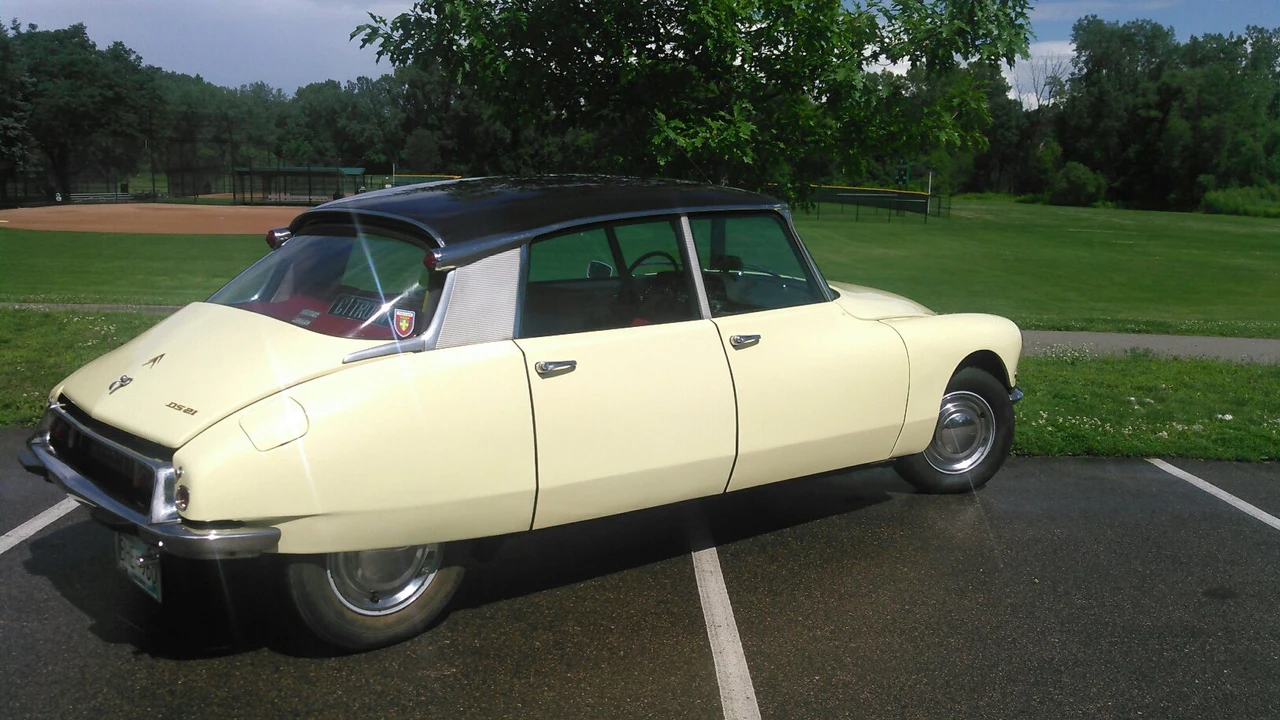 1967 Citroen DS21 - Image 4 of 31