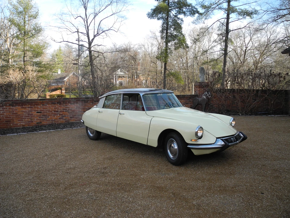 1967 Citroen DS21 - Image 9 of 31