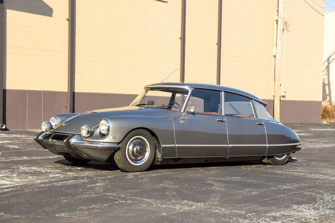 1967 Citroen DS21 - Image 16 of 31