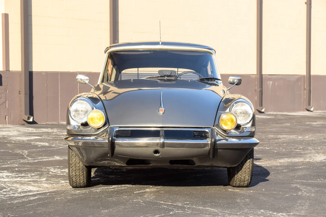 1967 Citroen DS21 - Image 14 of 31
