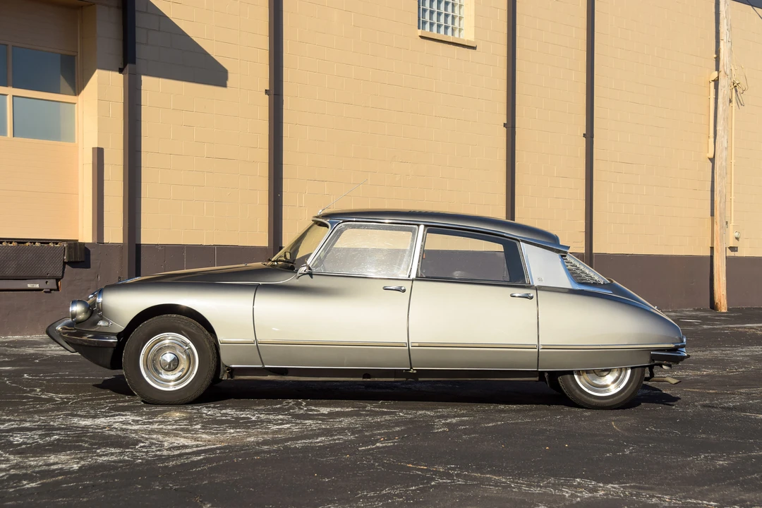 1967 Citroen DS21 - Image 3 of 31