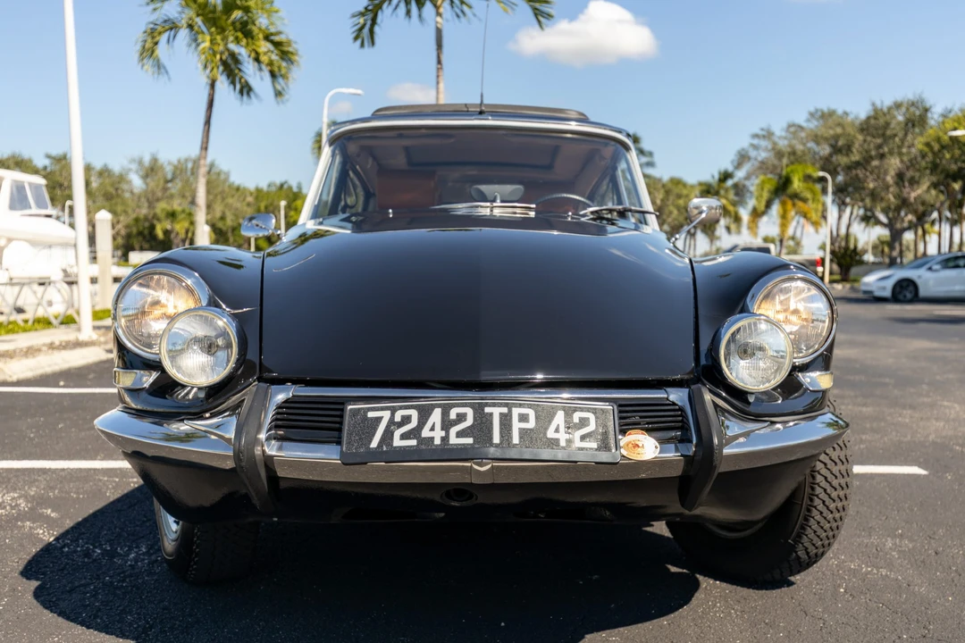 1967 Citroen DS21 - Image 10 of 31