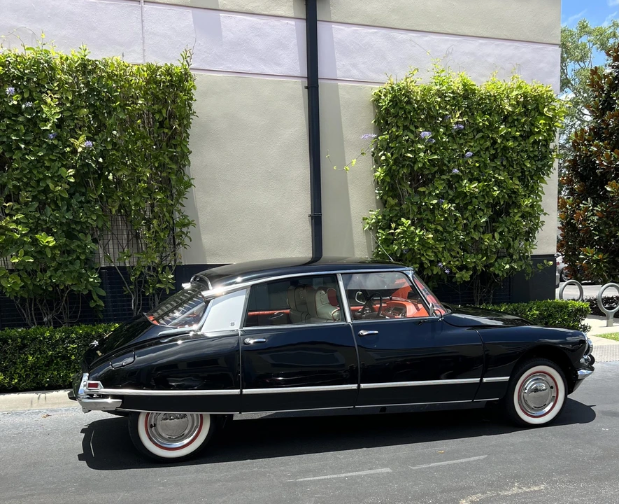 1967 Citroen DS21 - Image 13 of 31