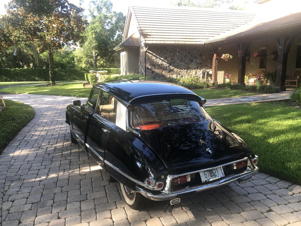 1967 Citroen DS21 - Image 19 of 31