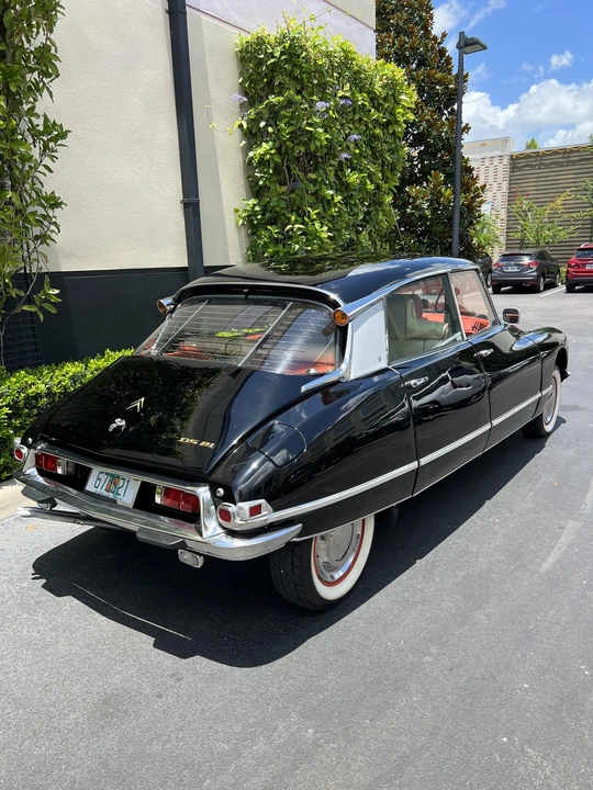 1967 Citroen DS21 - Image 14 of 31