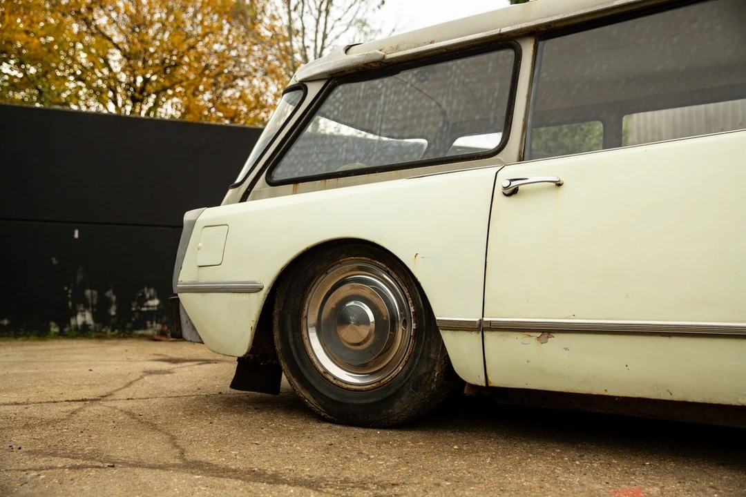 1967 Citroen ID21 - Image 7 of 29