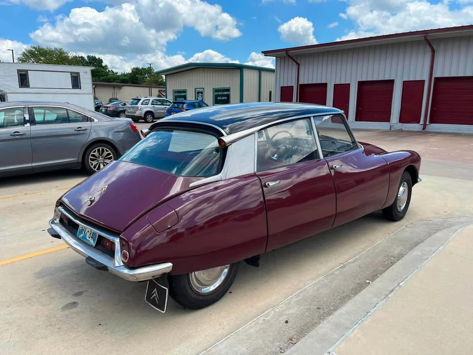 1967 Citroen DS19 - Image 13 of 20