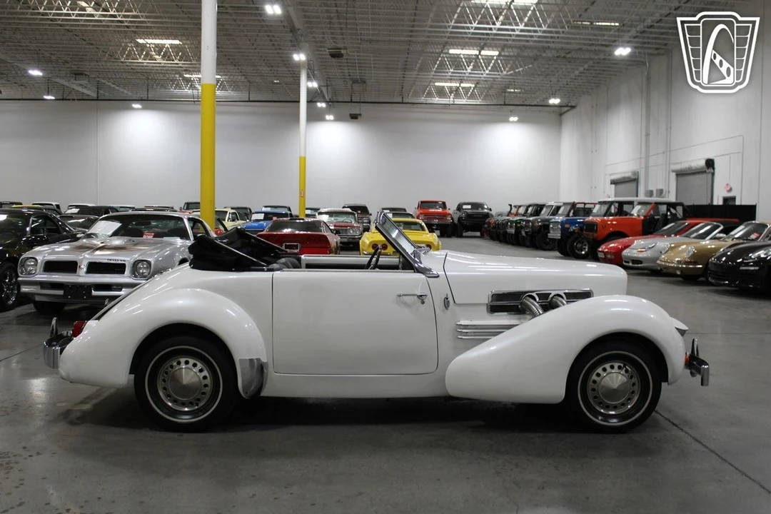 1967 Cord - Image 21 of 21