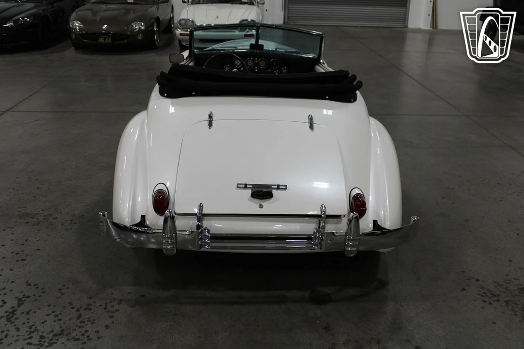 1967 Cord - Image 11 of 12