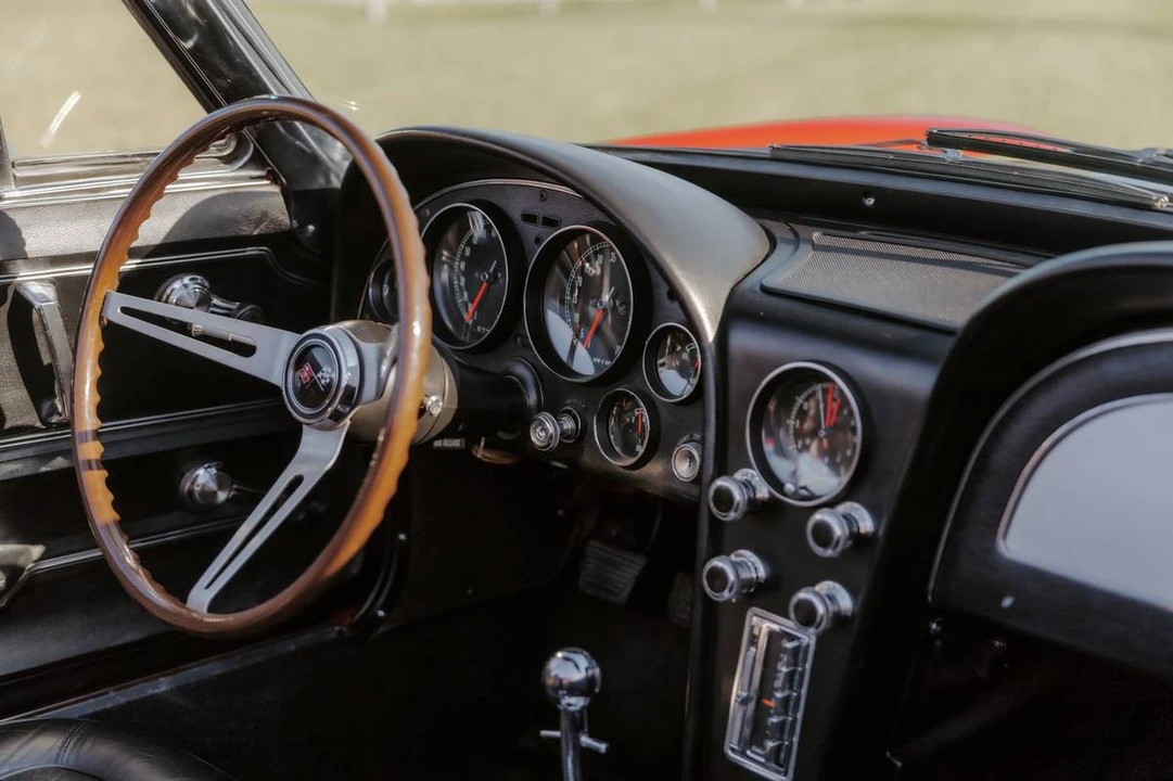 1967 Chevrolet Corvette C2 427 - Image 11 of 20
