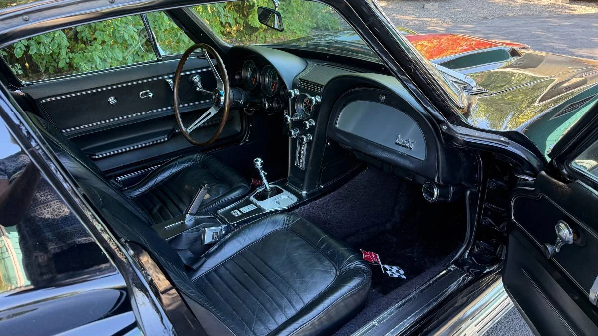 1967 Chevrolet Corvette C2 - Image 11 of 16