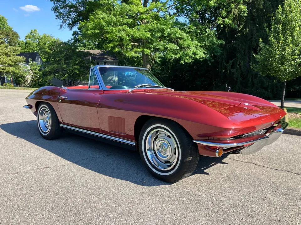 1967 Chevrolet Corvette C2 - Image 2 of 12