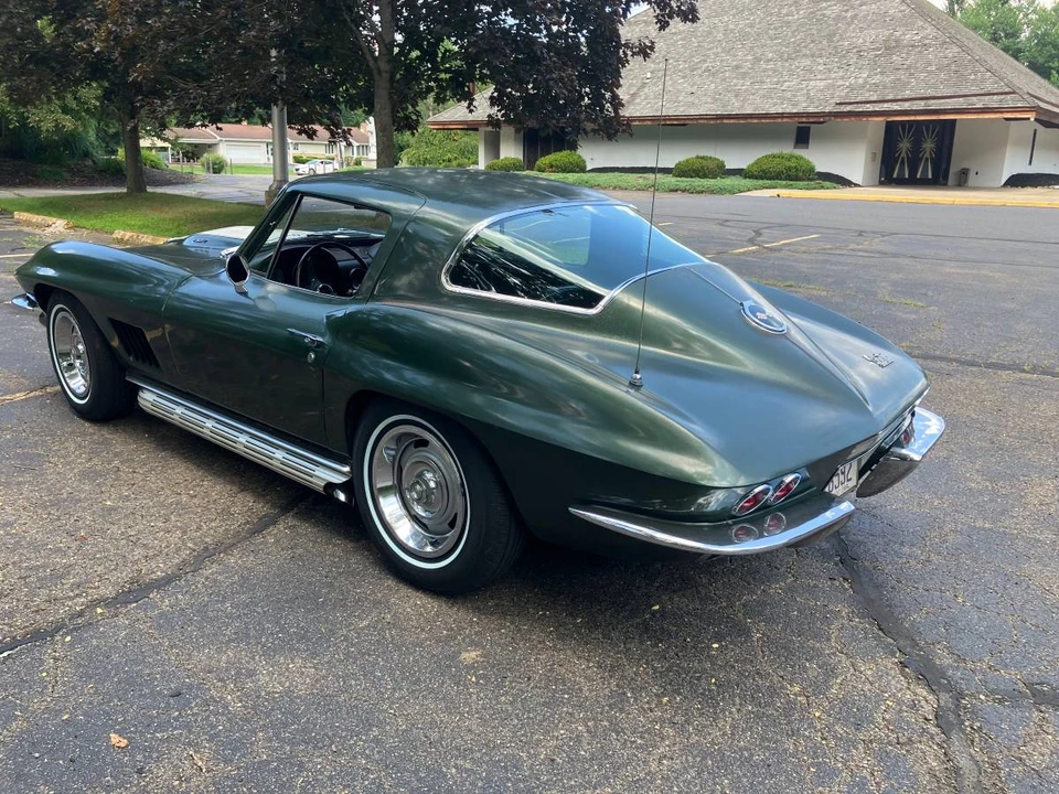 1967 Chevrolet Corvette C2 - Image 3 of 10