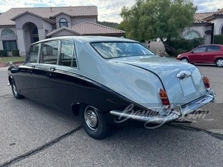 1967 Daimler - Image 4 of 16