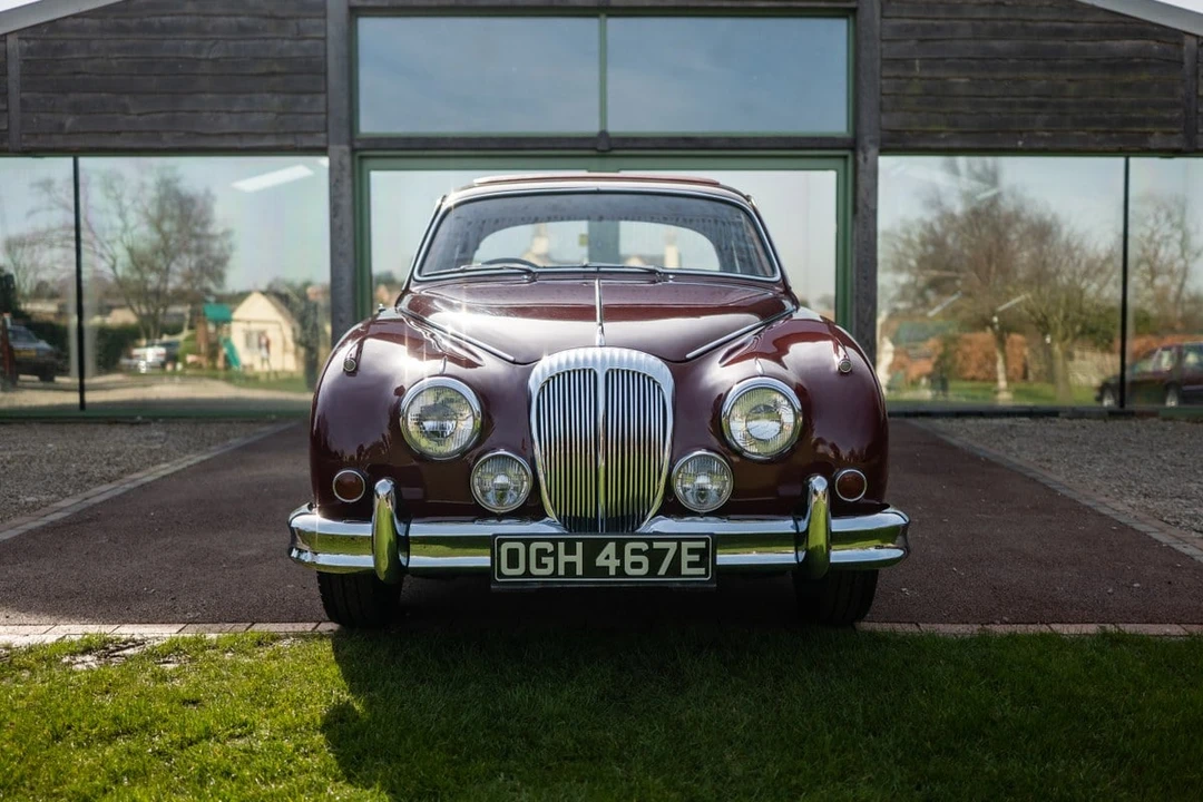 1967 Daimler SP250 - Image 2 of 30