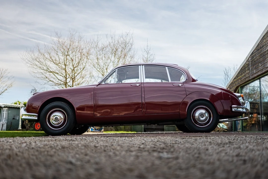 1967 Daimler SP250 - Image 12 of 30