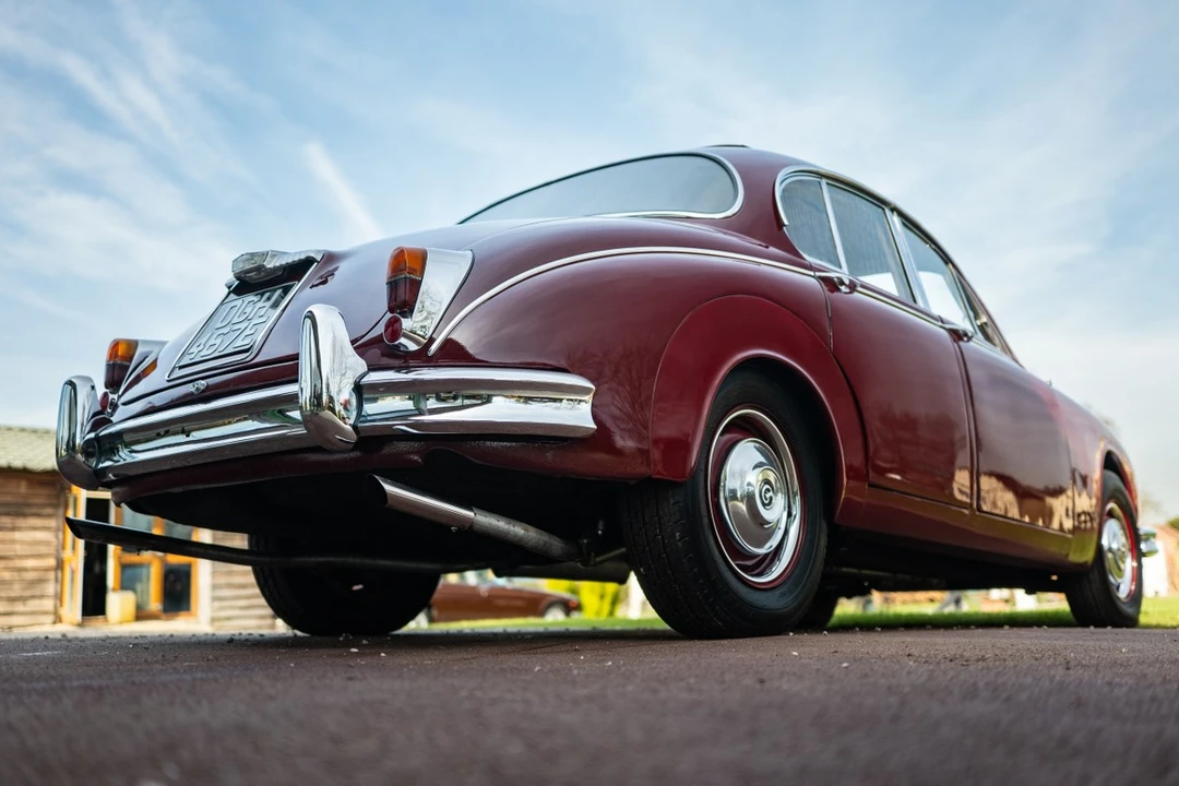 1967 Daimler SP250 - Image 16 of 30