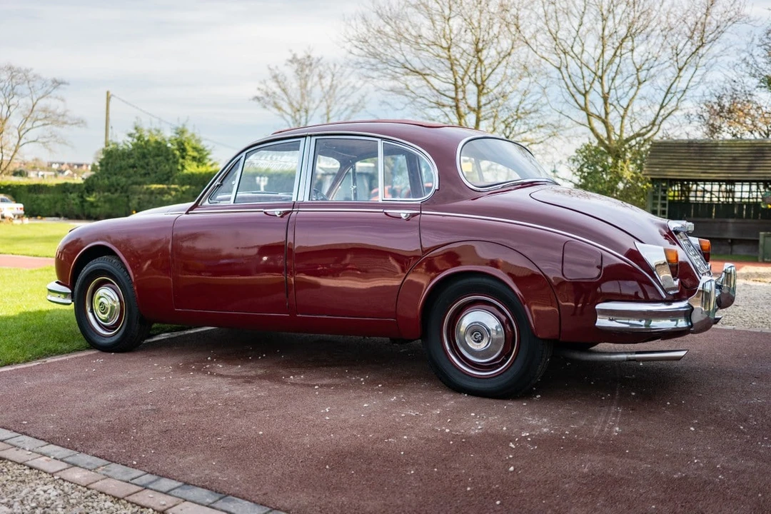 1967 Daimler SP250 - Image 3 of 30