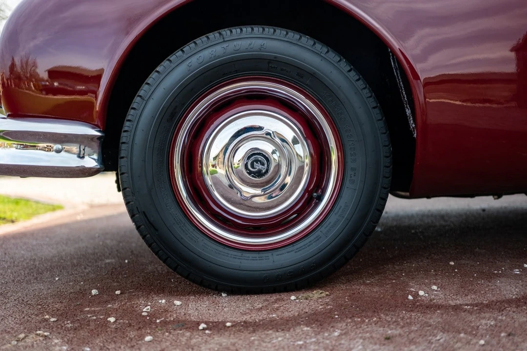 1967 Daimler SP250 - Image 29 of 30