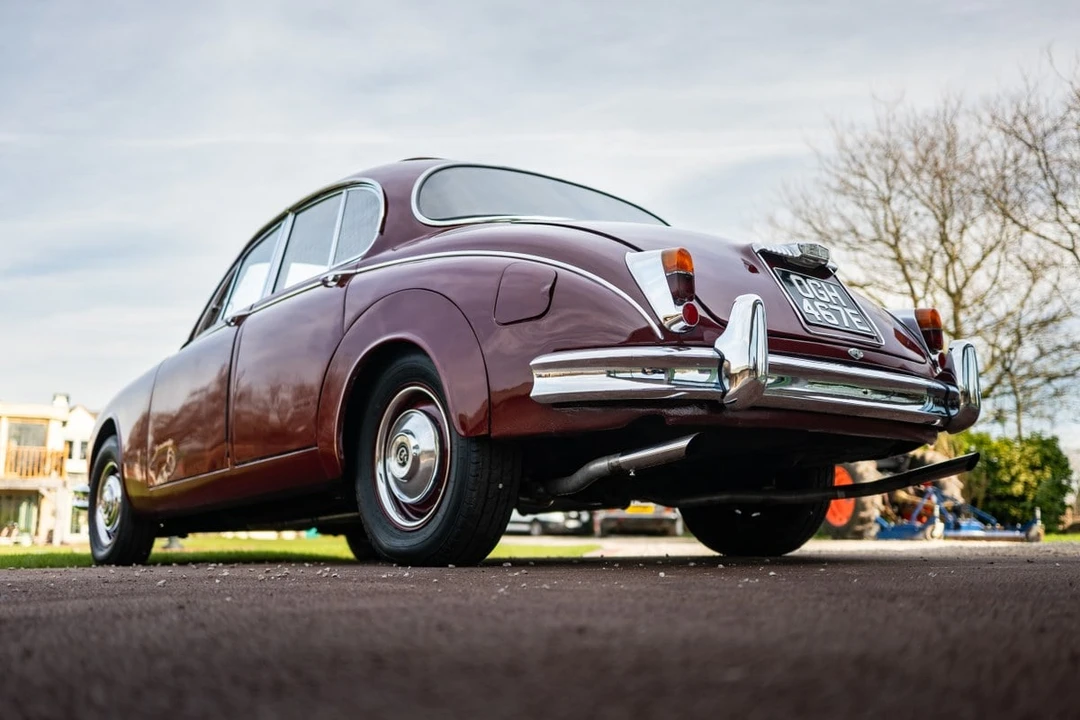 1967 Daimler SP250 - Image 15 of 30