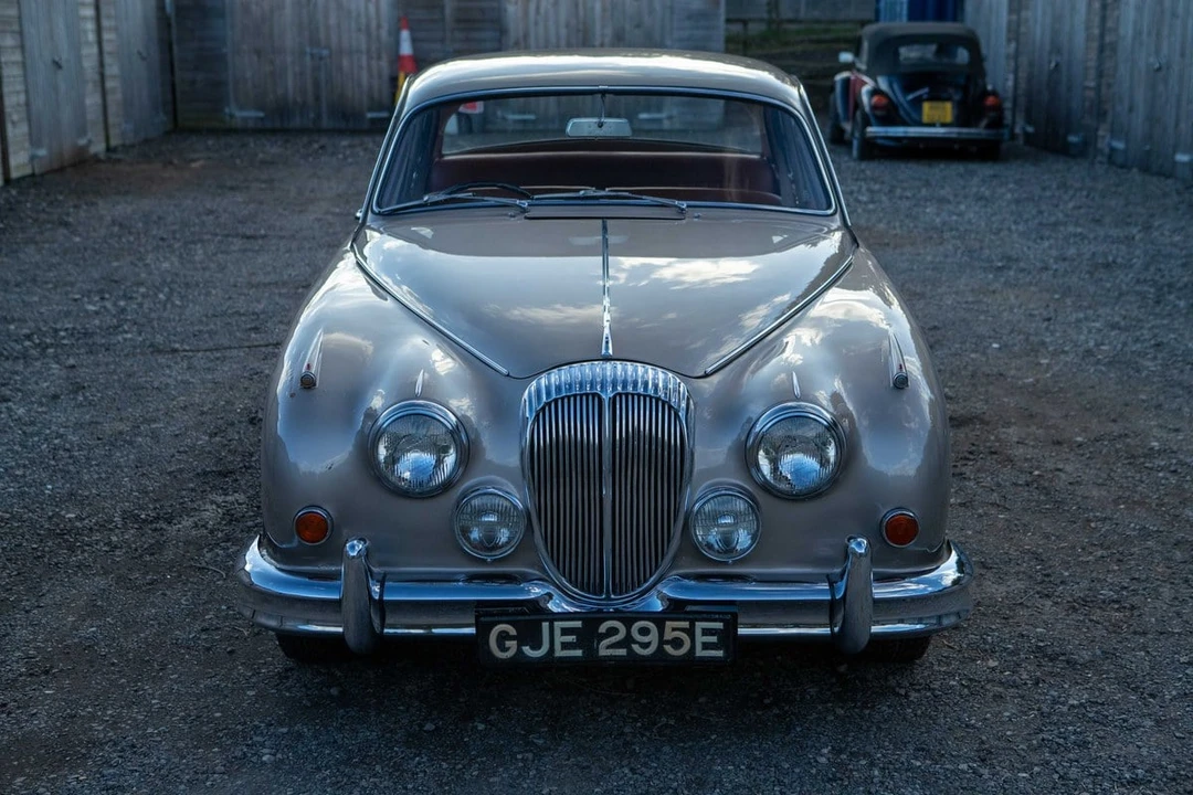 1967 Daimler SP250 - Image 10 of 30