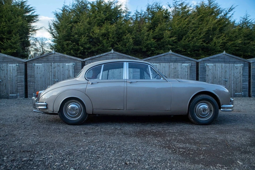 1967 Daimler SP250 - Image 8 of 30