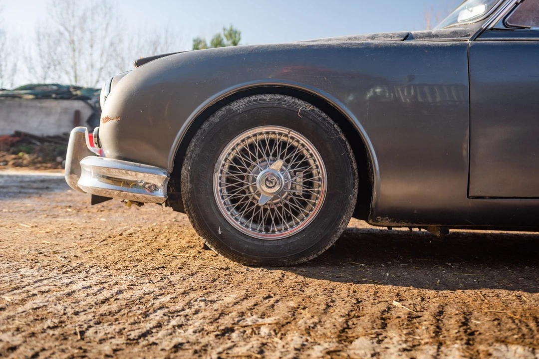 1966 Daimler - Image 23 of 30