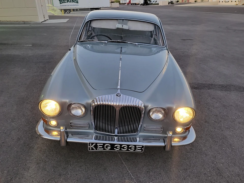 1967 Daimler - Image 18 of 31