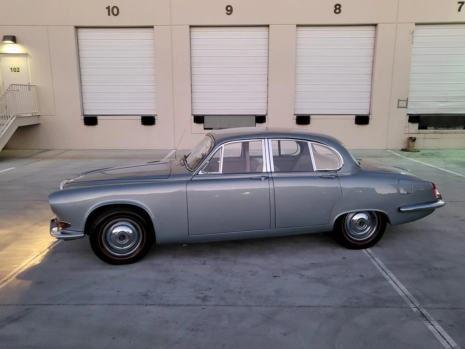 1967 Daimler - Image 14 of 31