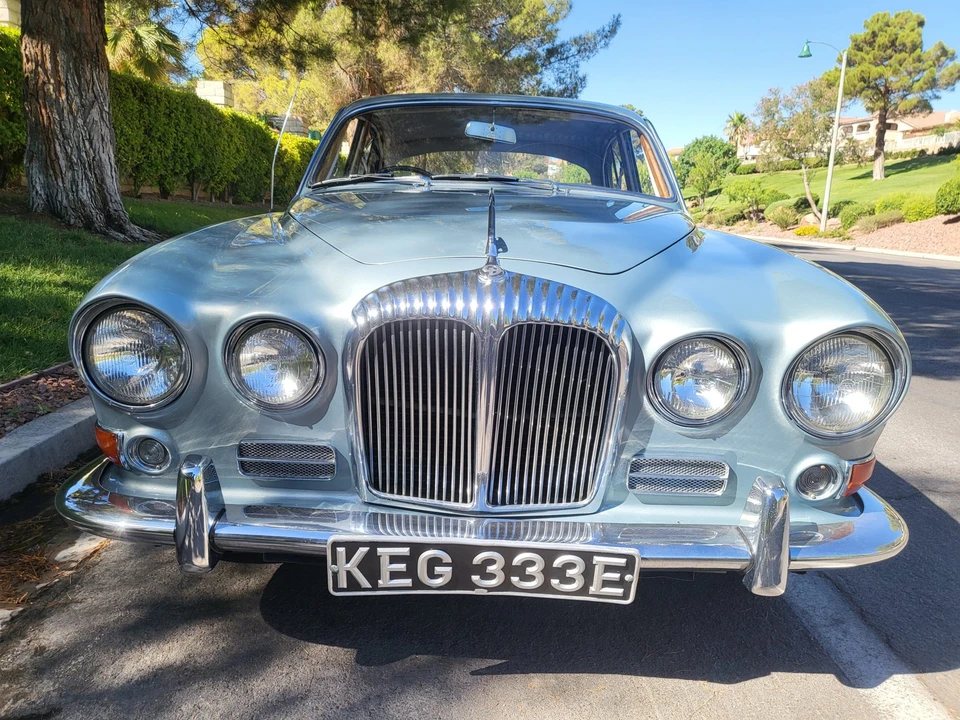 1967 Daimler - Image 12 of 31