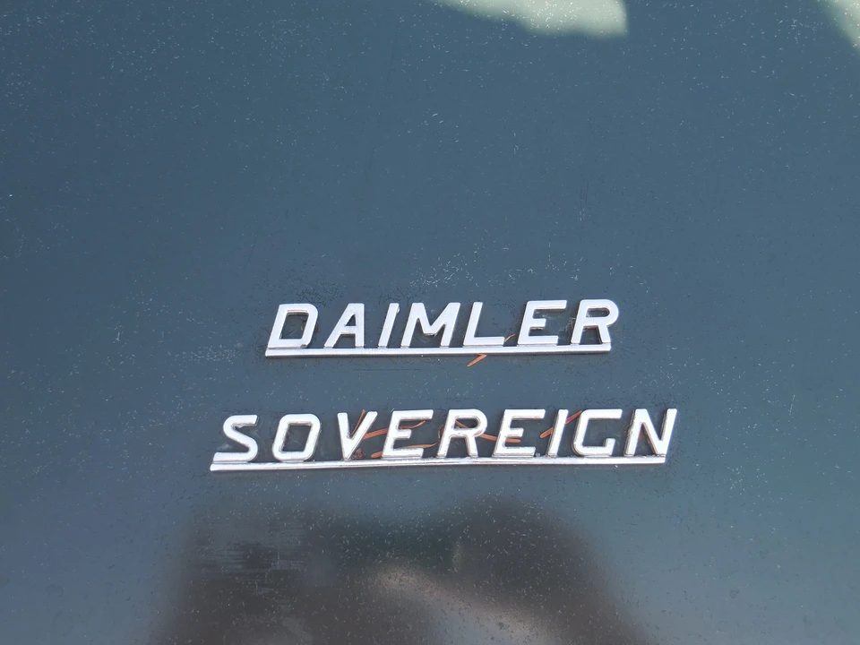 1967 Daimler - Image 15 of 31