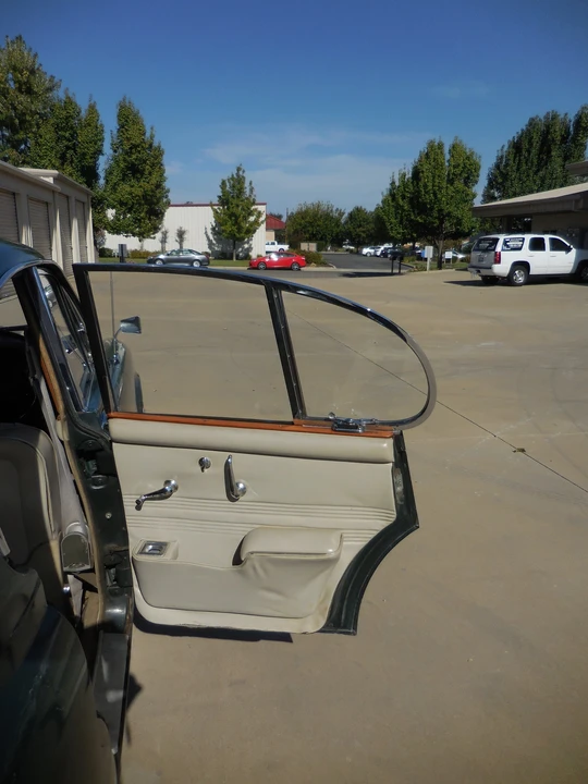 1967 Daimler - Image 28 of 31