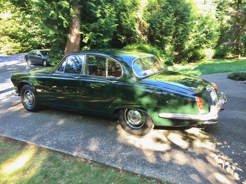 1967 Daimler - Image 10 of 31