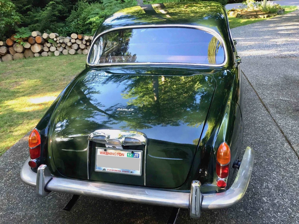 1967 Daimler - Image 11 of 31