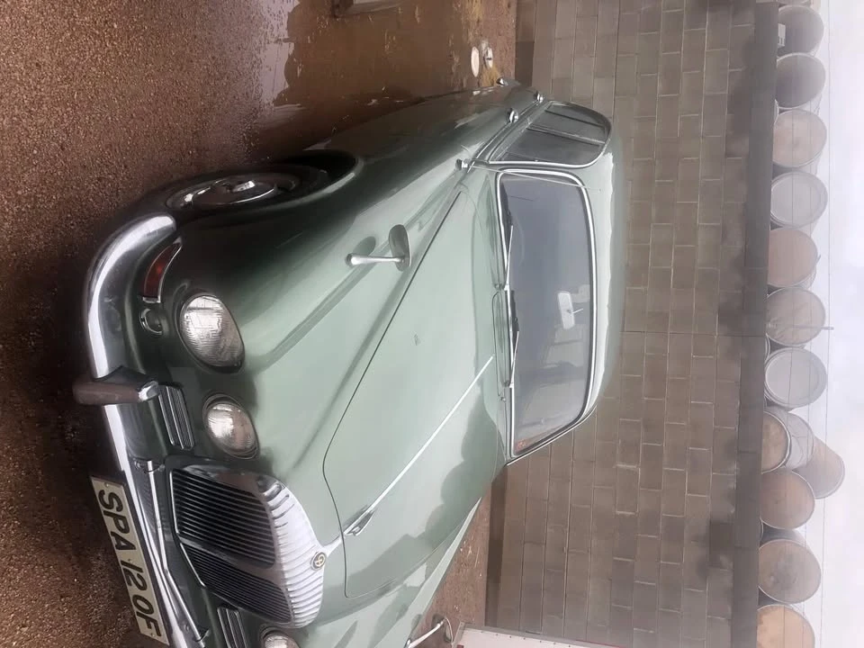 1967 Daimler - Image 2 of 5