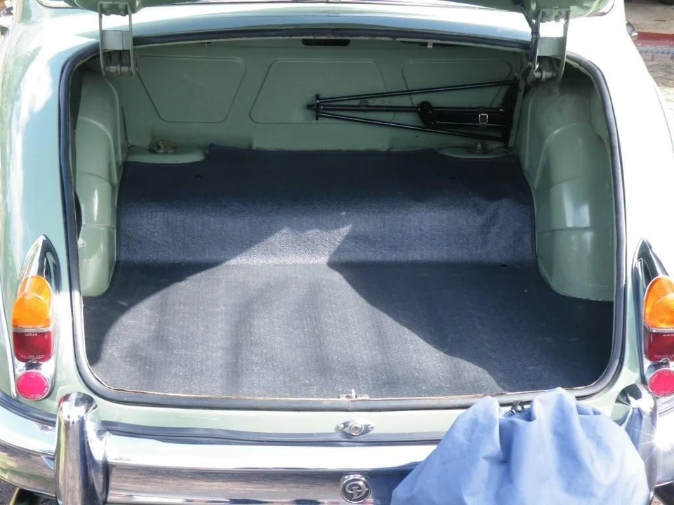 1967 Daimler - Image 7 of 9