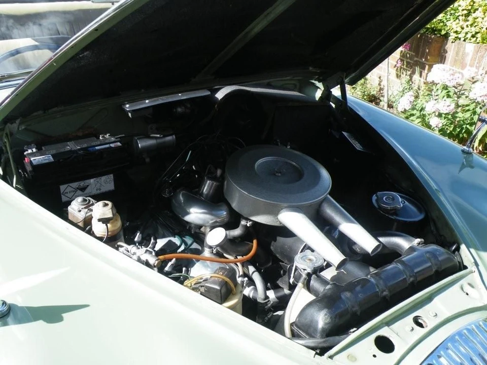 1967 Daimler - Image 5 of 9