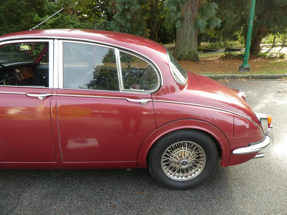 1967 Daimler - Image 21 of 31