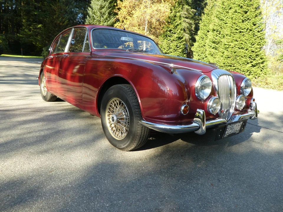 1967 Daimler - Image 9 of 31
