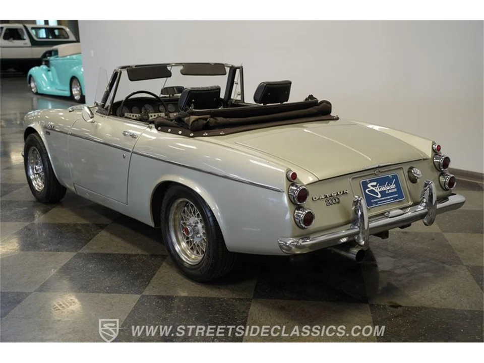 1967 Nissan Datsun Sports - Image 10 of 31