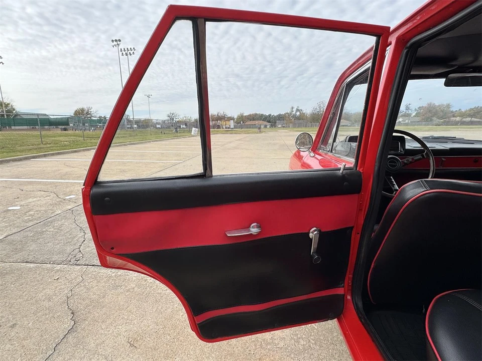 1967 Nissan 410/411 Bluebird - Image 31 of 31